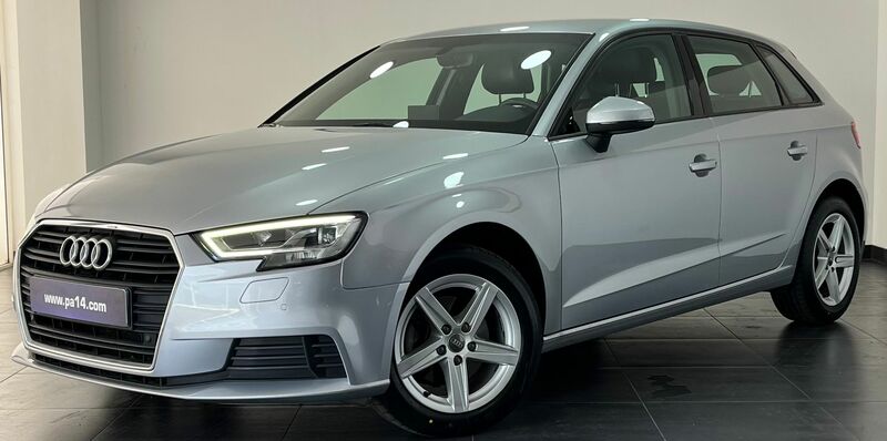 AUDI A3 SPORTBACK 1.6 TDI 116 S-TRONIC CUIR CHAUF CLIM AUTO 1E MAIN 